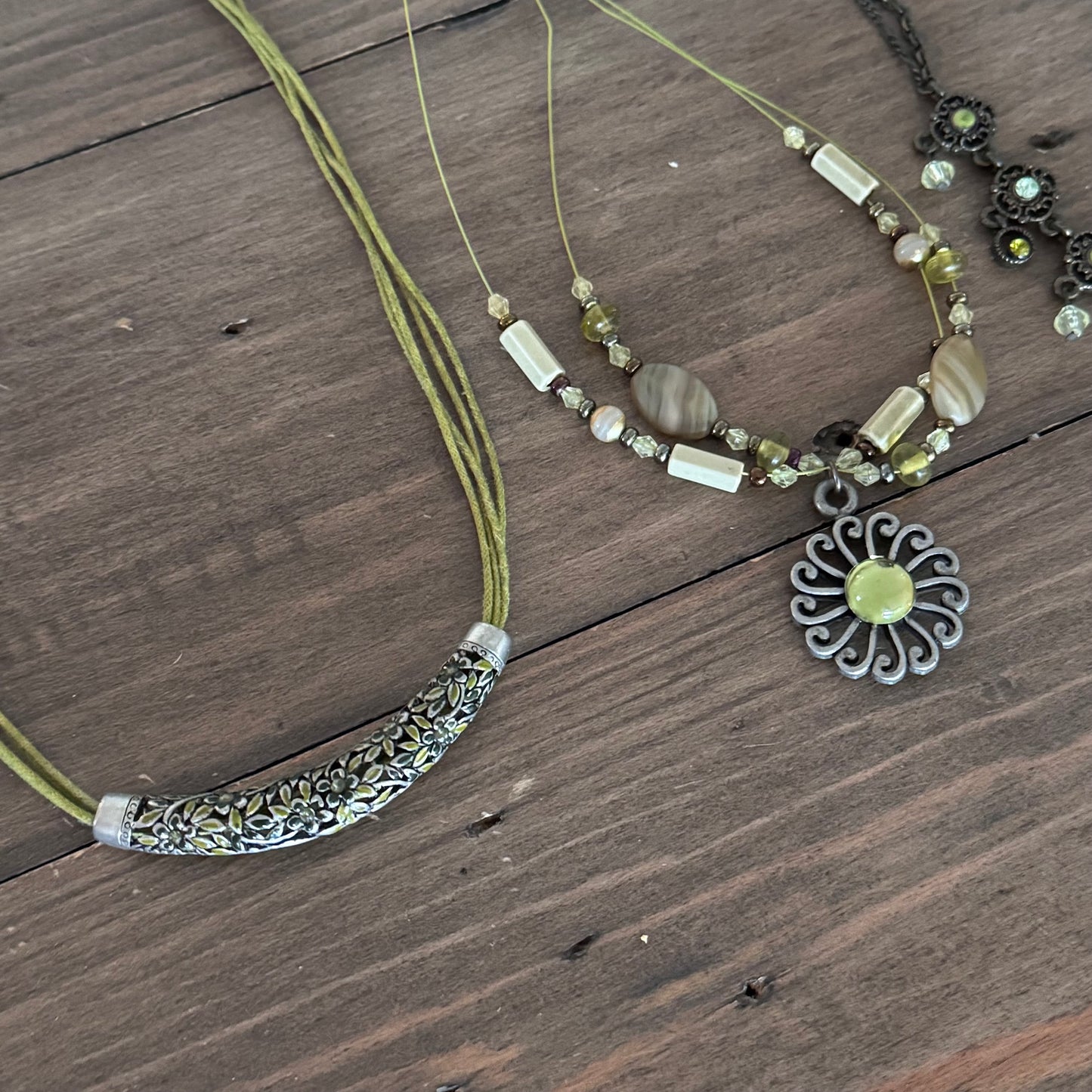 Green & Silver Jewelry Set